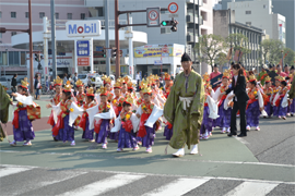 �{��_�{���