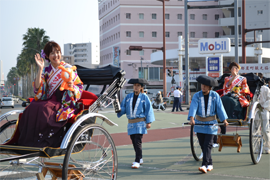 �{��_�{���